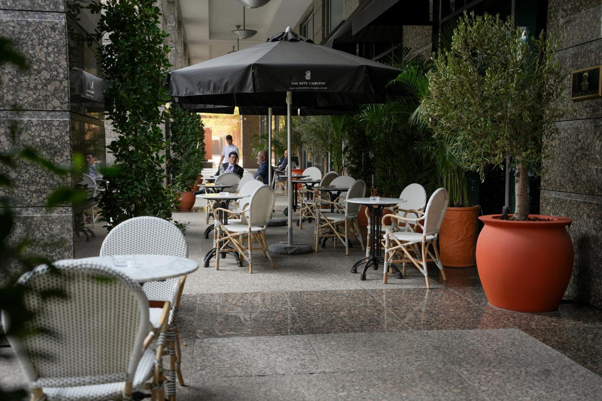 Hotel Ritz Carlton Difc Downtown Dubái Exterior foto