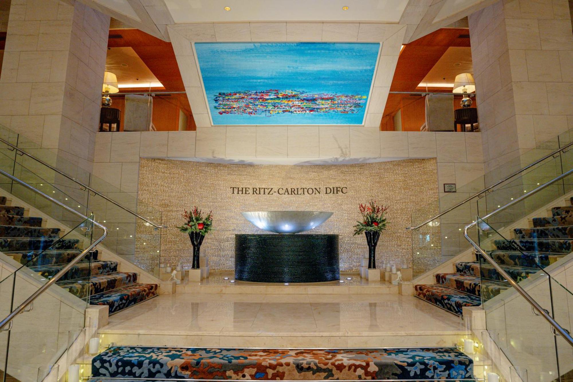 Hotel Ritz Carlton Difc Downtown Dubái Exterior foto