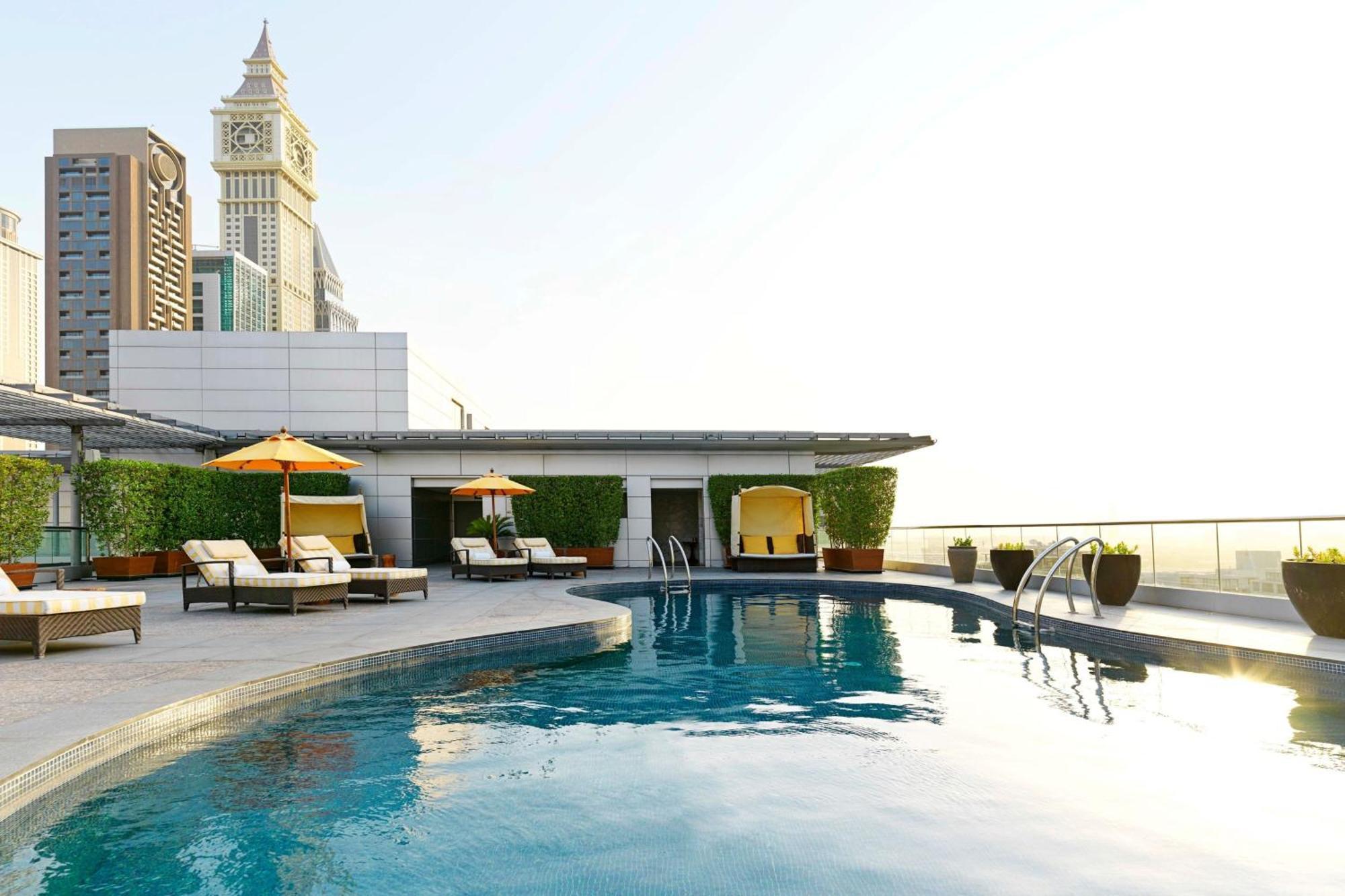 Hotel Ritz Carlton Difc Downtown Dubái Exterior foto
